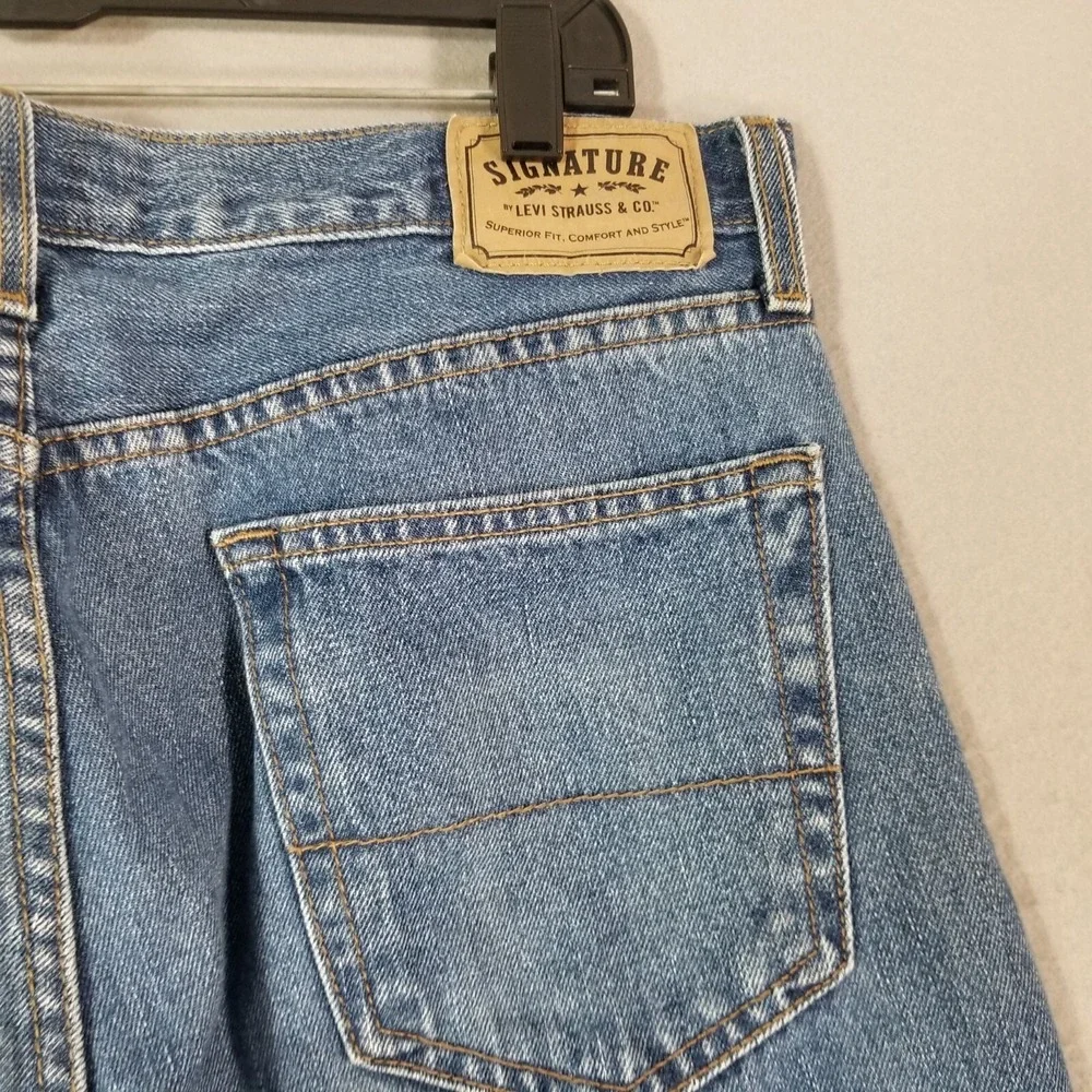 Levi's Signature jeans men's 34x30 regular fit straight blue denim pants